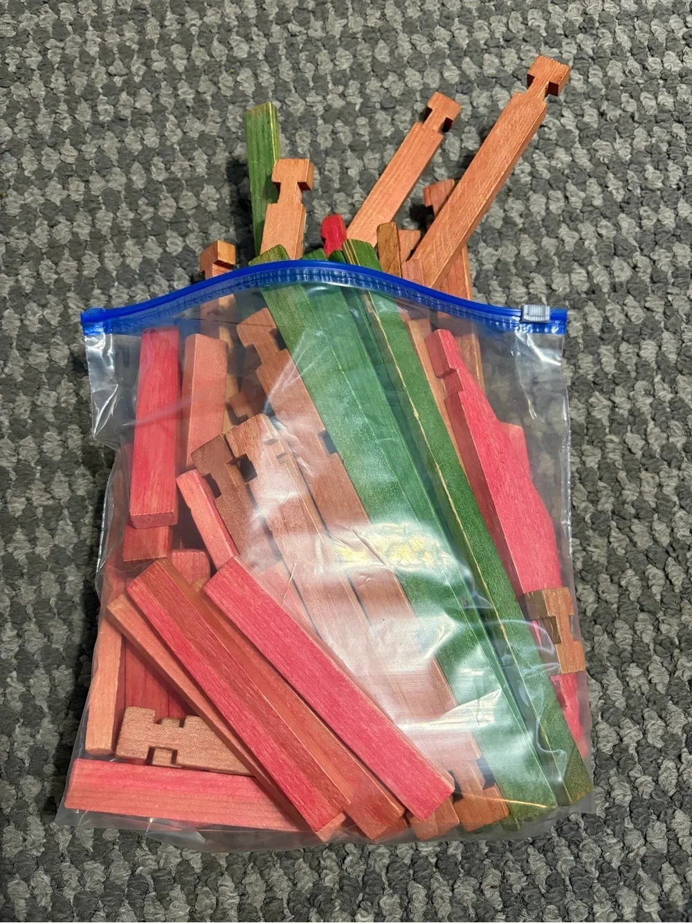82 pcs Lincoln Logs Interlocking Wooden Building Sticks bundle lot